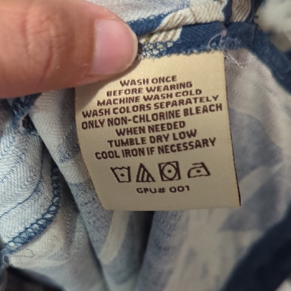 Jamaica Jaxx Navy Silk Shirt - Picture 3 of 5